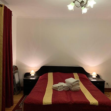 רבאל Apartamenty Classic מראה חיצוני תמונה