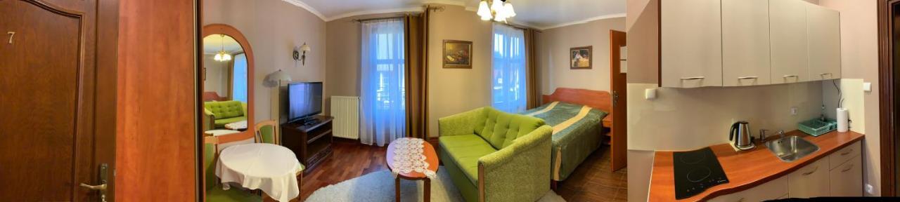רבאל Apartamenty Classic מראה חיצוני תמונה