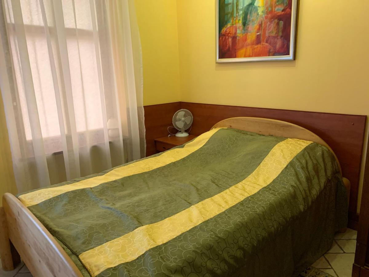 רבאל Apartamenty Classic מראה חיצוני תמונה