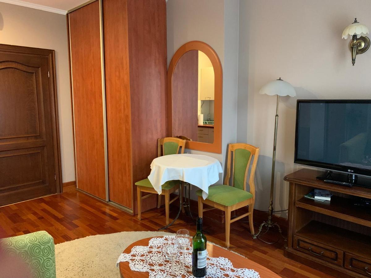 רבאל Apartamenty Classic מראה חיצוני תמונה