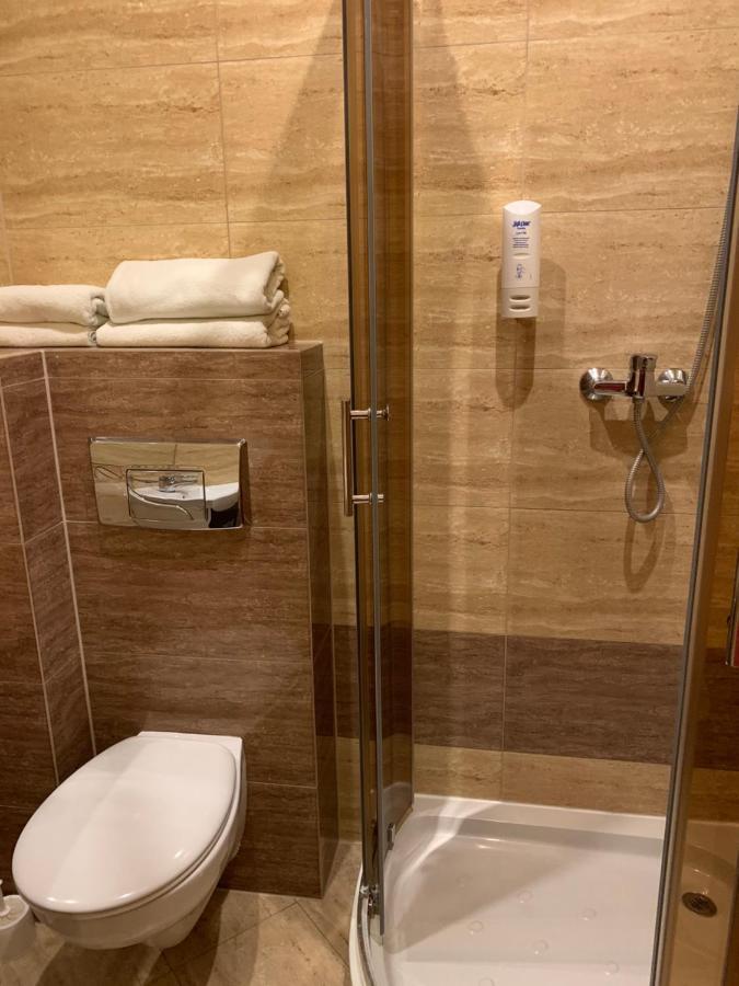 רבאל Apartamenty Classic מראה חיצוני תמונה