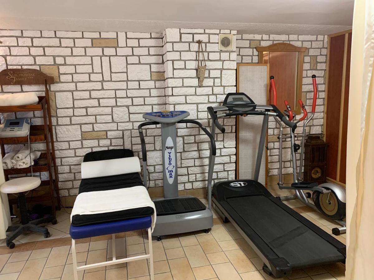 רבאל Apartamenty Classic מראה חיצוני תמונה