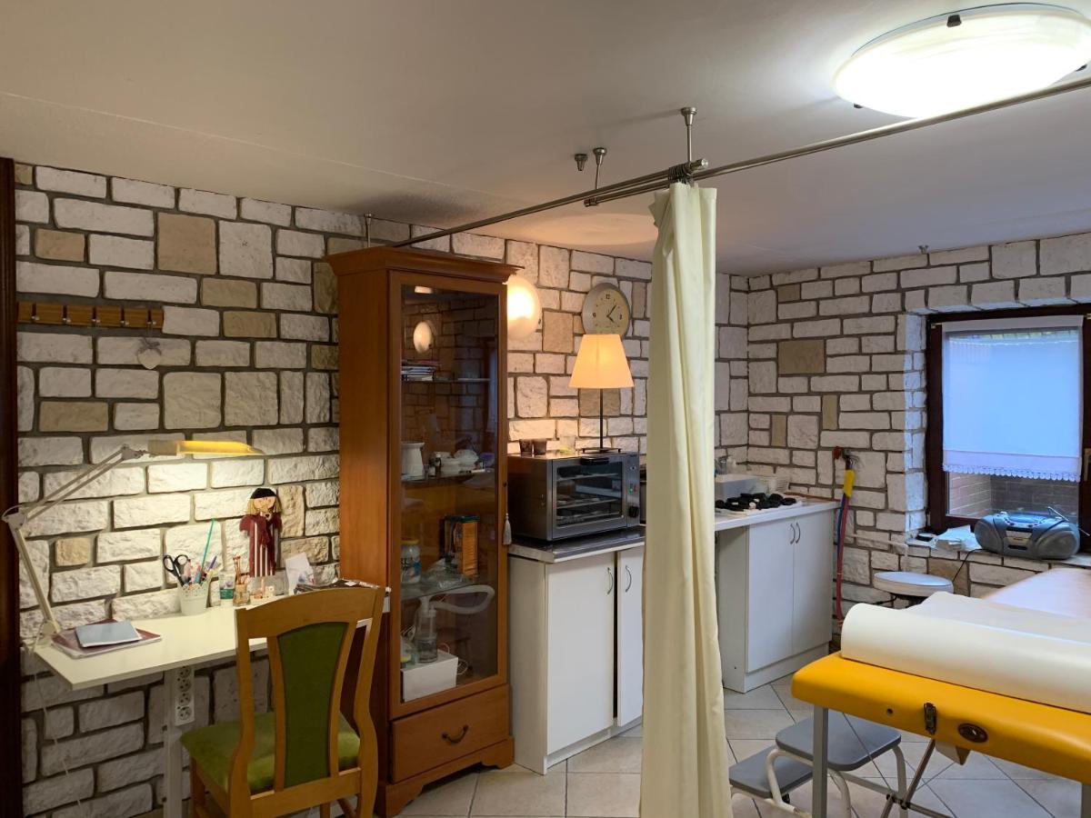רבאל Apartamenty Classic מראה חיצוני תמונה